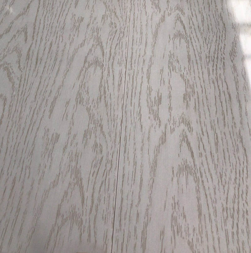 Qu'est-ce qui rend le film de plastification en PVC essentiel pour des surfaces durables et attrayantes ?